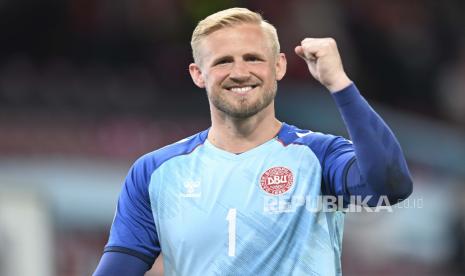 Penjaga gawang Denmark Kasper Schmeichel.