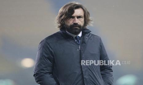 Pelatih Juventus Andrea Pirlo