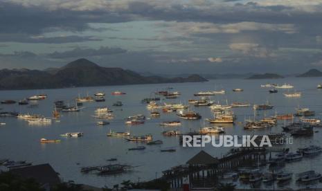 Labuan Bajo. KTT Ke-42 ASEAN di Labuan Bajo digelar pada 9 Mei hingga 11 Mei 2023