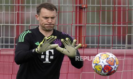 Kiper Bayern Munchen Manuel Neuer 