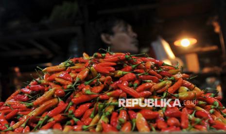 Pedagang cabai rawit merah (Ilustrasi)