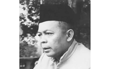 Prof HM Rasjidi