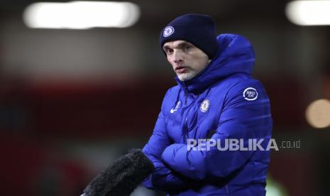 Manajer Chelsea Thomas Tuchel memberikan wawancara TV pasca pertandingan setelah pertandingan sepak bola Liga Premier Inggris antara Sheffield United dan Chelsea di stadion Bramall Lane di Sheffield, Inggris, Minggu, 7 Februari 2021. 