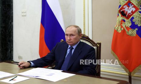 Presiden Rusia Vladimir Putin mengatakan Barat menipu publik dan mitra di Afrika dan wilayah lain yang sangat membutuhkan makanan. Gandum sebagian besar dikirim ke Eropa, bukan negara yang miskin dan kelaparan