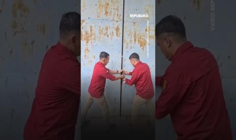 cover news