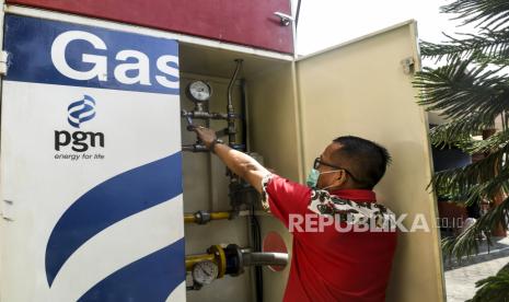 Subholding Gas Pertamina berkomitmen untuk memperluas pemanfaatan gas bumi, khususnya Compressed Natural Gas (CNG) dan menggiatkan usaha dalam menjangkau sektor industri komersial yang belum dijangkau oleh jaringan gas pipa di Pulau Bali. Kali ini, salah satu afiliasi Subholding Gas Pertamina, PT Gagas Energi Indonesia (“Gagas”) menghadirkan Gaslink untuk memperkuat penyaluran gas beyond pipeline.