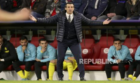  xPelatih kepala Villarreal Unai Emery bereaksi selama pertandingan sepak bola perempat final Liga Champions UEFA, leg kedua antara Bayern Munich dan Villarreal CF di Munich, Jerman, 12 April 2022.