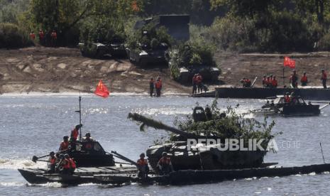 Latihan militer China (Ilustrasi).