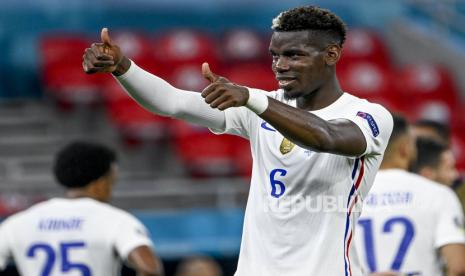 Reaksi Paul Pogba dari Prancis usai pertandingan Portugal vs Prancis di babak ketiga Grup F Piala Eropa 2020 di Puskas Ferenc Arena di Budapest, Hongaria, 23 Juni 2021.