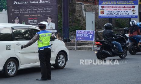 Cinajur masih terapkan ganjil-genap di pekan ketiga PPKM Level 2 (Foto: ilustrasi)