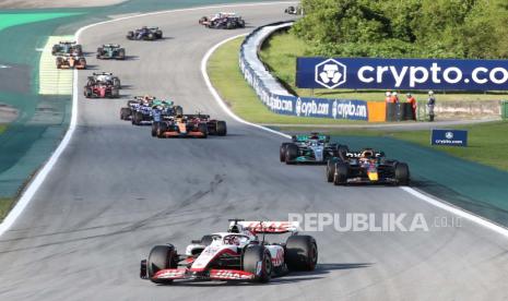 Ford dan Red Bull Powertrains akan mengembangkan unit tenaga listrik generasi lanjut yang akan digunakan dalam Formula 1 2026 dan sesi-sesi selanjutnya. (Foto: ilustrasi ajang balap F1).