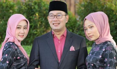 Camillia Laetitia Azzahra atau Zara bersama Atalia dan Ridwan Kamil.