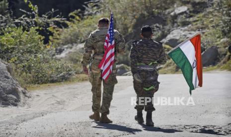 Bendera Amerika Serikat dan India (ilustrasi).