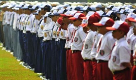 Menelaah kembali Problematika Generasi Penerus Bangsa