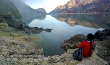 Air Kawah Gunung Ijen Naik, Seorang Penambang Hilang