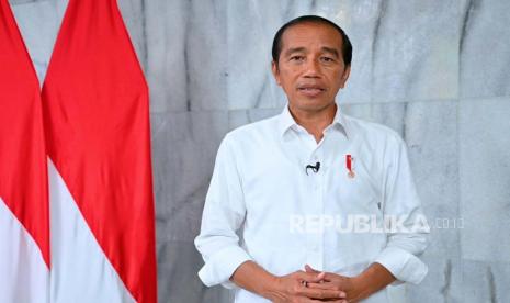 Presiden Jokowi saat memberikan keterangan pers terkait Piala Dunia U-20.