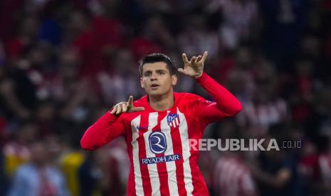 Penyerang Atletico Madrid Alvaro Morata selepas menjebol gawang Real Madrid pada laga derby Madrid di La Liga Spanyol.