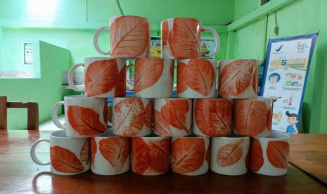 Mug Karya Siswa MTSN 3 Bantul