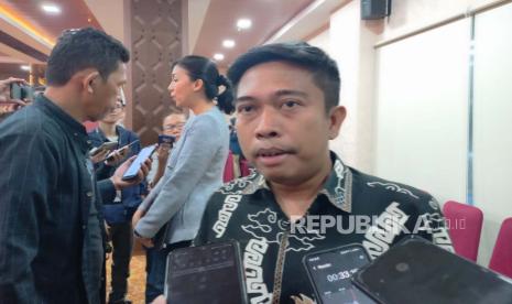 Ketua Divisi Teknis Penyelenggaraan Pemilu KPU Provinsi DKI Jakarta, Dody Wijaya saat diwawancara di Kantor KPU DKI Jakarta, Selasa (16/4/2024). 