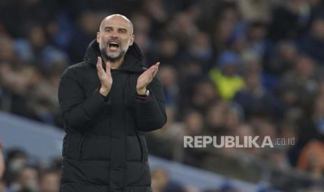 Reaksi pelatih kepala Manchester City Pep Guardiola selama pertandingan sepak bola Liga Premier Inggris..