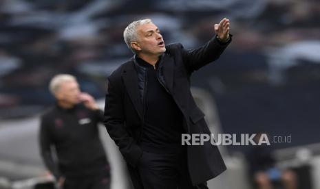 Manajer Tottenham Jose Mourinho