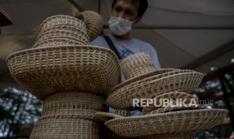 Rambah Pasar Eropa, Warga di Kampung Rotan Berdaya dengan Jangkar (ilustrasi).