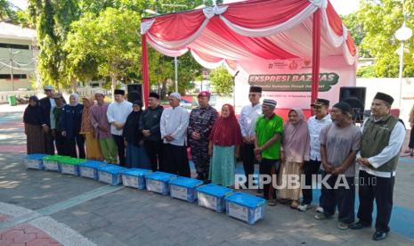 Badan Amil Zakat Nasional (Baznas) RI melaksanakan kegiatan bakti sosial di Pulau Pramuka, Kepulauan Seribu, Sabtu (8/4/2023).