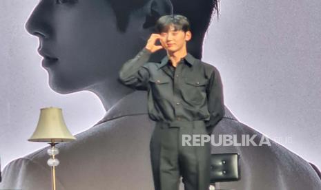 Idola dan aktor asal Korea Selatan, Hwang Min-hyun dalam jumpa pers konser 2023 Hwang Minhyun Mini Concert ‘UNVEIL’ in Jakarta di The Kasablanka Hall, Jakarta, Sabtu (19/8/2023).