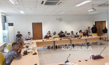 Fisipol UGM menggelar diskusi bertajuk Suara Politik Fisipol UGM untuk Demokrasi yang Berkualitas  di Ruang Rapat Dekanat Fisipol UGM, Sleman, DIY, Selasa (30/1/2024). 