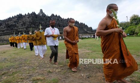 Sejumlah umat Budha 