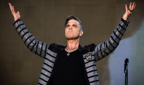 Robbie Williams.