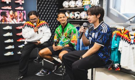 Irfan Bachdim dan Arlyansyah Meriahkan Pembukaan adidas Home of Football di Jakarta