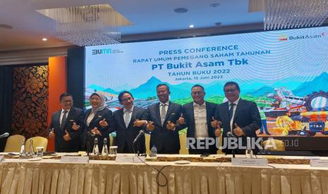 PT Bukit Asam Tbk (PTBA), anggota Holding BUMN Tambang, MIND ID resmi menggelar Rapat Umum Pemegang Saham Tahunan Tahun Buku 2022 di Hotel Borobudur, Jakarta, Kamis (15/6/2023).