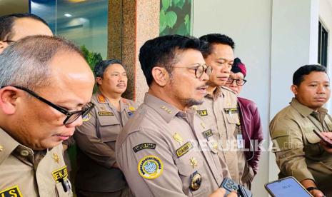 Menteri Pertanian, Syahrul Yasin Limpo, usai menghadiri Forum Diskusi Meskipun El Nino, Bisa Panen di Kantor Pusat Standardisasi Instrumen Perkebunan, Kota Bogor, Selasa (4/7/2023). 