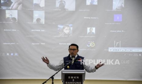 Gubernur Jawa Barat Ridwan Kamil. Ridwan Kamil mengatakan, Pemprov Jabar mengusulkan libur akhir tahun dipersingkat guna menekan potensi lonjakan kasus Covid-19.