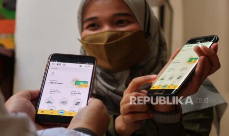 Pandemi Covid-19 dinilai menjadi peluang dalam mempercepat transformasi digital di industri perbankan. Dekan Asia Tenggara dan Profesor Strategi dan Inovasi IMD Business School, Misiek Piskorski, melihat industri perbankan di Indonesia sudah mulai melakukan transformasi tersebut. 