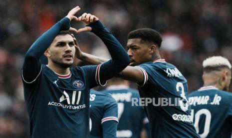 Leandro Paredes (kiri)