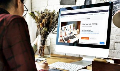 Zoom Rilis Fitur OnZoom, Bisa Buat Raup Cuan dari Acara Virtual!. (FOTO: Rawpixel)