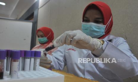 Sejumlah Anggota Polresta Banyumas Siap Donor Plasma (ilustrasi).