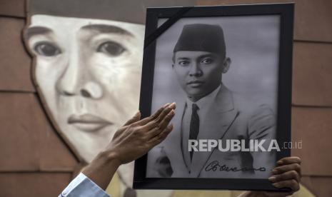 Soekarno, Presiden RI I. Soekarno dikenal sebagai sosok Islami yang mencintai masjid 