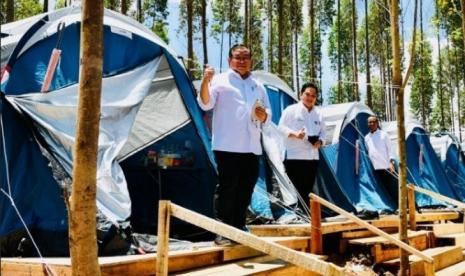 Presiden Joko Widodo berkemah di titik nol IKN