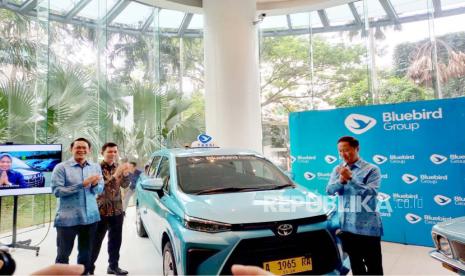 Blue Bird mengumumkan armada terbarunya yaitu Transmover dari All New Avanza pada Senin (11/12/2023).