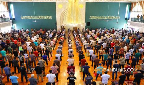 Waktu Sholat Bandung Dan Sekitarnya Hari Ini Republika Online