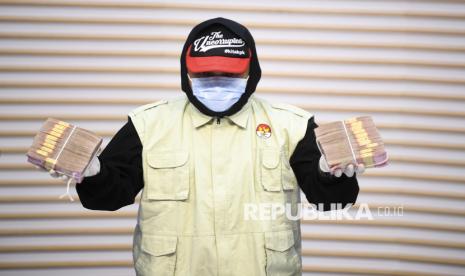 070174100 1762665695 830 556