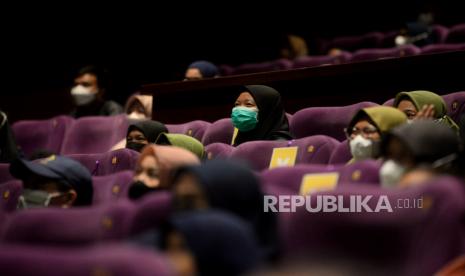 Anggota Komisi X DPR RI Ferdiansyah meminta Kementerian Pendidikan dan Kebudayaan Riset dan Teknologi (Kemendikbud ristek) untuk meningkatkan kegiatan acara hiburan nonton film layar lebar karya anak bangsa di pelosok daerah, (ilustrasi).