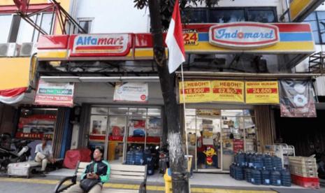 Persaingan Indomaret dan Alfamart