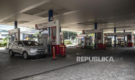 Pertamina bagi-bagi takjil di 14 SPBU di Pontianak. Foto ilustrasi SPBU.