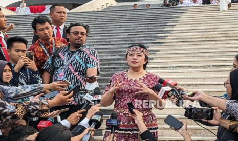 Ketua DPP PDIP Puan Maharani menegaskan PDIP tidak mencoret nama Menteri BUMN RI Erick Thohir dari daftar calon wakil presiden (cawapres) untuk mendampingi Ganjar Pranowo.