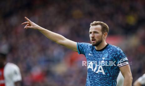 Striker Tottenham Hotspur, Harry Kane. Manchester United (MU) dilaporkan sedang merencanakan langkah untuk merekrut Kane pada musim panas ini.