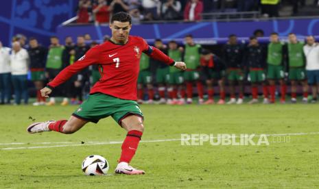 Penyerang Portugal Cristiano Ronaldo 